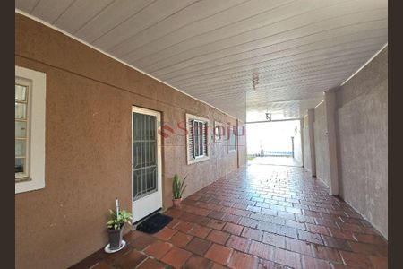 17_photo/94dcf006dd.759ae9860e277d35-ATLAS-762c78d1-d15c-45f2-9064-92450aba24ed.jpg de casa à venda com 3 quartos, 120m² em Cajuru, Curitiba