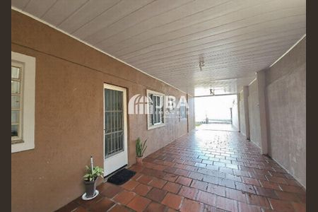5_photo/94dcf006eb.1c30879e3ee593f9-ATLAS-42a433ec-8227-4a08-8eb6-269fec8a0f86.jpg de casa à venda com 3 quartos, 120m² em Cajuru, Curitiba