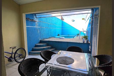 1_photo/94dcf006eb.1c30879e3ee593f9-ATLAS-ea350655-7ce5-423d-bb94-e6da3bf3dd35.jpg de casa à venda com 3 quartos, 80m² em Cajuru, Curitiba