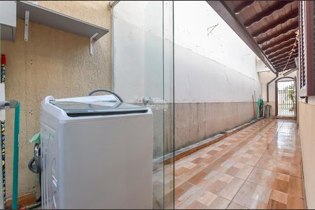 4_photo/94dcf006f5.cfaae28da06da296-ATLAS-b2afa674-c94f-4f59-bf62-aadb951e08bc.jpg de casa à venda com 3 quartos, 240m² em Cajuru, Curitiba