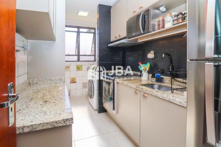 5_photo/94dcf00705.23351eba74f1df34-ATLAS-5e7f66a8-3ca2-4ab1-9c4d-21cfb4f9b255.jpg de apartamento à venda com 2 quartos, 53m² em Cajuru, Curitiba