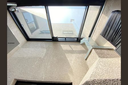 32_photo/94dcf007c3.52c59c0786f5d273-ATLAS-e9e76a67-6b50-4e58-84a2-6ea23679ff27.jpg de casa à venda com 3 quartos, 96m² em Cajuru, Curitiba