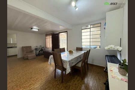 11_photo/94dcf007f7.9845a183adc4e21d-ATLAS-f852d7f0-e376-4cc8-9fd8-82080ea069fc.jpg de casa à venda com 3 quartos, 130m² em Cajuru, Curitiba