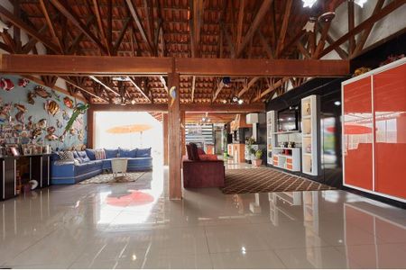 4_photo/94dcf00909.09604b2c146ebc17-ATLAS-03fd7cde-7204-491f-91b1-de1e870fdd21.jpg de casa à venda com 3 quartos, 344m² em Cajuru, Curitiba