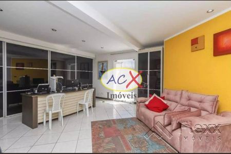 6_photo/94dcf009ad.74a96c0b2c4b8c29-ATLAS-2a26e348-4e1a-45f6-8a9f-fb5d98fb4e8c.jpg de casa à venda com 4 quartos, 1050m² em Cajuru, Curitiba