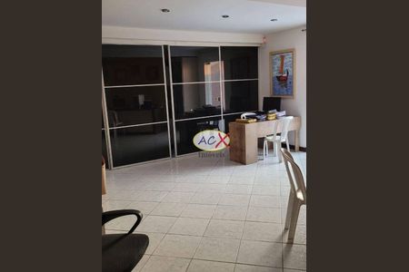 2_photo/94dcf009ad.74a96c0b2c4b8c29-ATLAS-4b02e15c-e5a4-4c4f-904c-7622237f1325.jpg de casa à venda com 4 quartos, 1050m² em Cajuru, Curitiba