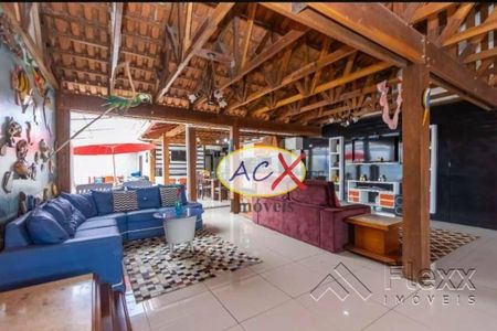 2_photo/94dcf009ad.74a96c0b2c4b8c29-ATLAS-e1729eb3-34db-442f-91da-bc8314f1c10c.jpg de casa à venda com 4 quartos, 1050m² em Cajuru, Curitiba