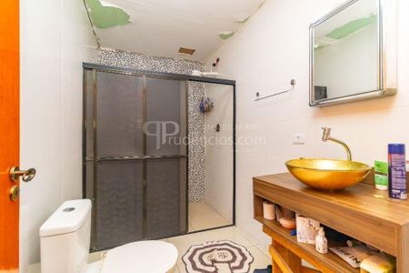 8_photo/94dcf00a25.f4a5c666155909d5-ATLAS-180ee174-e965-49c0-b000-8671aab9e37c.jpg de casa à venda com 5 quartos, 188m² em Uberaba, Curitiba