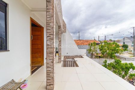12_photo/94dcf00a25.f4a5c666155909d5-ATLAS-d4fdb583-176b-4df5-8369-53be0d7c3cd2.jpg de casa à venda com 5 quartos, 188m² em Uberaba, Curitiba