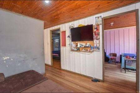 3_photo/94dcf00a67.1e0a4e184cfa3901-ATLAS-2247389c-24a0-4ad6-b621-4c23d4488048.jpg de casa à venda com 2 quartos, 64m² em Uberaba, Curitiba