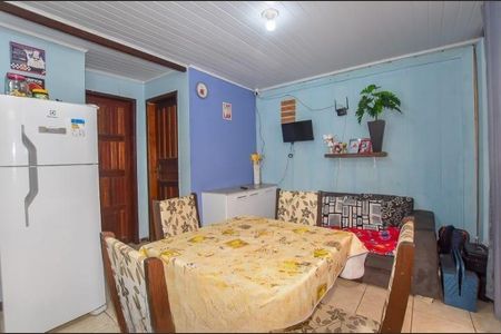 8_photo/94dcf00a67.1e0a4e184cfa3901-ATLAS-7ca234f5-bd31-4aaa-af34-b3dc13f24ef7.jpg de casa à venda com 2 quartos, 64m² em Uberaba, Curitiba