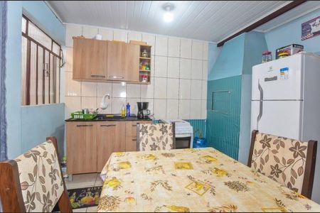 11_photo/94dcf00a67.1e0a4e184cfa3901-ATLAS-a72f7eb2-40c9-42d0-99bb-0a12847f8199.jpg de casa à venda com 2 quartos, 64m² em Uberaba, Curitiba