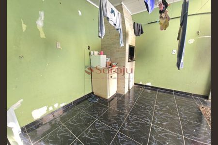 2_photo/94dcf00b8d.ee48c09793d19ee6-ATLAS-3249f976-c5d1-488e-b4f5-b44494bf5545.jpg de casa à venda com 4 quartos, 200m² em Uberaba, Curitiba