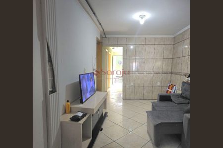 10_photo/94dcf00b8d.ee48c09793d19ee6-ATLAS-b90e2ab4-6443-488d-bad0-6704e273da85.jpg de casa à venda com 4 quartos, 200m² em Uberaba, Curitiba