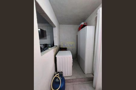 3_photo/94dcf00b91.f14d7a494a64fc38-ATLAS-376dd9d1-6479-4e5d-8425-0f7790e1693e.jpg de casa à venda com 1 quarto, 80m² em Uberaba, Curitiba