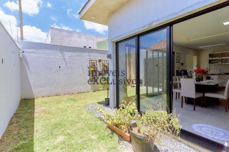 8_photo/94dcf00c91.22d99d281daac78a-ATLAS-331ef6f4-fa31-419c-bec0-e791f759c49f.jpg de casa à venda com 3 quartos, 203m² em Uberaba, Curitiba