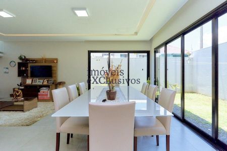 1_photo/94dcf00c91.22d99d281daac78a-ATLAS-e6083b7c-fd17-4b6f-9e11-4f16494dbbaf.jpg de casa à venda com 3 quartos, 203m² em Uberaba, Curitiba