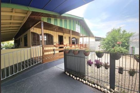 11_photo/94dcf00e5f.107f407498aa1188-ATLAS-a33ec125-2e8a-4952-ad1e-cb2e78b7bdfb.jpg de casa à venda com 4 quartos, 126m² em Cajuru, Curitiba