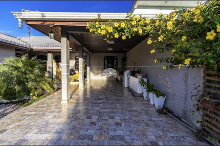 19_photo/94dcf00eab.c202053c0eb79174-ATLAS-6e81b993-0b0d-41ad-acea-25bfce8976e7.jpg de casa à venda com 3 quartos, 456m² em Cajuru, Curitiba