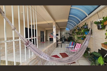 2_photo/94dcf00f09.ebbd8bc3dc39b939-ATLAS-0b0f8dc5-a341-4f59-b5b8-1b94a11207f7.jpg de casa à venda com 6 quartos, 340m² em Cajuru, Curitiba