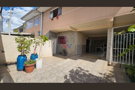 8_photo/94dcf00f09.ebbd8bc3dc39b939-ATLAS-3255c3ed-5615-47fa-9c2f-60d4b2e9cd78.jpg de casa à venda com 6 quartos, 340m² em Cajuru, Curitiba