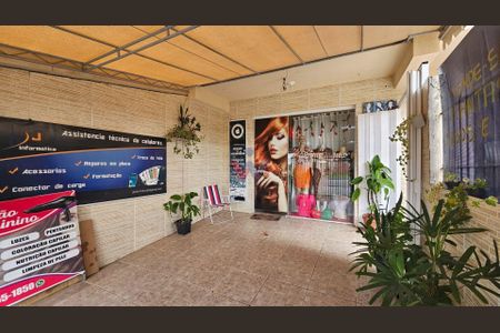 12_photo/94dcf00f09.ebbd8bc3dc39b939-ATLAS-4fcc4932-a28b-49a3-b357-8836a15d51dd.jpg de casa à venda com 6 quartos, 340m² em Cajuru, Curitiba