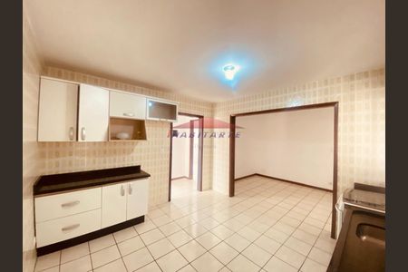 5_photo/94dcf00fbd.ed4f9904fc8225d3-ATLAS-14fd698c-00bf-46d2-aac3-daad3ee33b9f.jpg de casa à venda com 3 quartos, 159m² em Cajuru, Curitiba