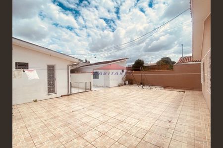 32_photo/94dcf00fbd.ed4f9904fc8225d3-ATLAS-8365945a-136f-4a1e-b4ab-8b38ff10e36f.jpg de casa à venda com 3 quartos, 159m² em Cajuru, Curitiba