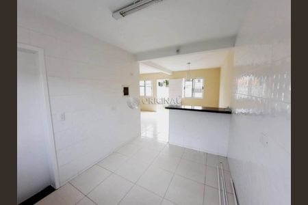 10_photo/94dcf01031.898c4bd3b9c403bf-ATLAS-d1522efd-2f43-4ddd-b58d-af91317bb4f5.jpg de casa à venda com 3 quartos, 110m² em Cajuru, Curitiba