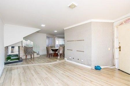 11_photo/94dcf07545.9034fee1f2a82cec-ATLAS-84979cd7-9d2f-4048-bbb3-8b617e0d4294.jpg de casa à venda com 4 quartos, 160m² em Uberaba, Curitiba