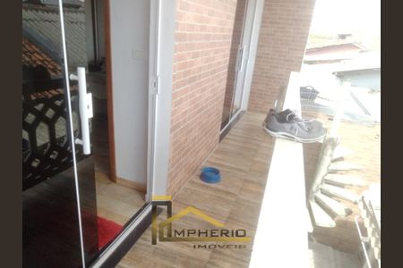 5_photo/94dcf076c9.86fa7c56df5ec564-ATLAS-214fda20-e3ea-4270-ba43-ab2c990c88df.jpg de casa à venda com 3 quartos, 96m² em Uberaba, Curitiba