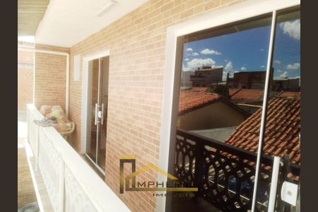 7_photo/94dcf076c9.86fa7c56df5ec564-ATLAS-bb1d0ded-3327-4c22-92c7-7b91b1acebdf.jpg de casa à venda com 3 quartos, 96m² em Uberaba, Curitiba