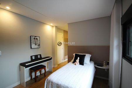 39_photo/94dcf971d3.9be064e7148d148e-ATLAS-13388a6d-0619-4f1b-b239-c6c9fa2d5a47.jpg de casa à venda com 4 quartos, 327m² em Ganchinho, Curitiba