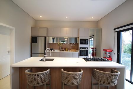 9_photo/94dcf971d3.9be064e7148d148e-ATLAS-38c40c93-32f2-4cd7-85e1-121097c2f9ae.jpg de casa à venda com 4 quartos, 327m² em Ganchinho, Curitiba