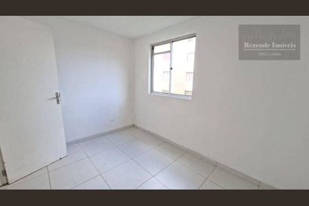 5_photo/94dcf97c15.c431786616d469c9-ATLAS-e6cb7bd8-40b8-4fa8-b245-5438e823ea5b.jpg de apartamento à venda com 2 quartos, 46m² em Ganchinho, Curitiba