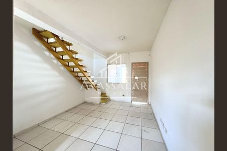 11_photo/94dcf97d7b.b2c1f66c79c6256c-ATLAS-1424f97e-89b4-43da-b3e4-ecbe7b1b8ca1.jpg de casa à venda com 3 quartos, 47m² em Ganchinho, Curitiba