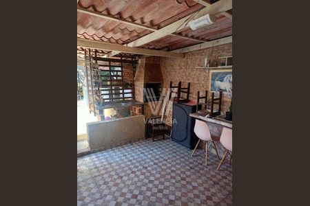 6_photo/94dcf97db7.9612c2c0390caf5f-ATLAS-5158a3d6-ee72-4b71-8131-0fed9e700f03.jpg de casa à venda com 1 quarto, 150m² em Ganchinho, Curitiba