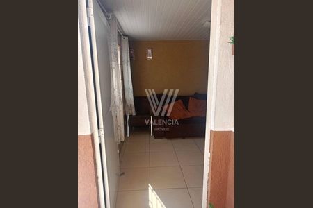 8_photo/94dcf97db7.9612c2c0390caf5f-ATLAS-57f7feeb-cafb-467a-84e9-100e40cbd7c5.jpg de casa à venda com 1 quarto, 150m² em Ganchinho, Curitiba