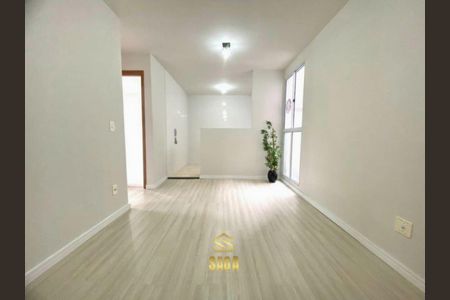 5_photo/94dcf9e49b.12ea4801424a5fc8-ATLAS-3597e1d7-561d-4286-8feb-bbc97649e363.jpg de apartamento para alugar com 2 quartos, 38m² em Bom Jesus, São José dos Pinhais