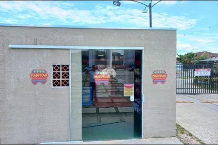 20_photo/94dcf9f3b5.caf03d34e2ae8ff5-ATLAS-ee25e10c-84a0-4170-a3f7-77b1ef4dbd62.jpg de apartamento para alugar com 2 quartos, 40m² em Colônia Rio Grande, São José dos Pinhais