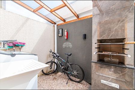 7_photo/94dcfa3343.8d3caaf35d6dfe7b-ATLAS-304945f0-0735-45e9-9163-debf21dde46b.jpg de casa à venda com 3 quartos, 103m² em Alto Boqueirão, Curitiba