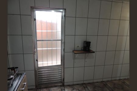 8_photo/94dcfa3489.15604e16f11eddfa-ATLAS-54c4a8ef-e404-4285-8159-485565e85428.jpg de casa à venda com 4 quartos, 110m² em Alto Boqueirão, Curitiba