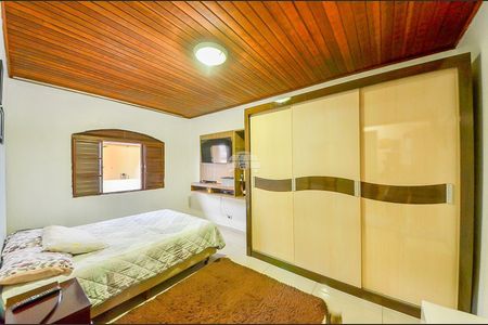 5_photo/94dcfa352d.f5994e8b2021a887-ATLAS-30632830-6ddf-46fd-aa1a-bb2f1b72f26e.jpg de casa à venda com 5 quartos, 253m² em Alto Boqueirão, Curitiba