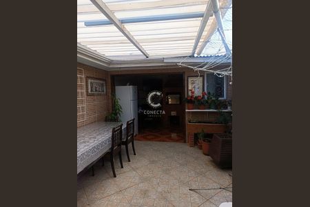 8_photo/94dcfa3677.a49d907f0912b726-ATLAS-370fd9e2-beb0-4766-9f7e-352e4e59cea7.jpg de casa à venda com 3 quartos, 148m² em Alto Boqueirão, Curitiba