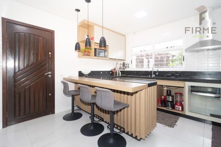 50_photo/94dcfa434d.faecce82d0fac38b-ATLAS-6982de28-e988-4acc-aa59-e48ce773c6fc.jpg de casa à venda com 2 quartos, 241m² em Alto Boqueirão, Curitiba