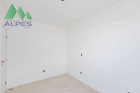 6_photo/94dcfa4361.bd180597032503aa-ATLAS-296dc89a-0ef2-4e91-9b0f-38cc72785d2b.jpg de casa à venda com 3 quartos, 83m² em Alto Boqueirão, Curitiba