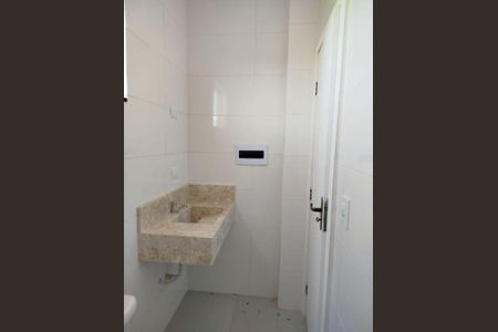 7_photo/94dcfa4361.d5377530c8e93757-ATLAS-59106658-92dd-4db2-9780-1ca7233edfe7.jpg de casa à venda com 3 quartos, 70m² em Alto Boqueirão, Curitiba