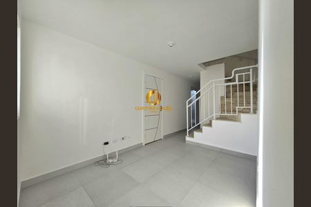 8_photo/94dcfa4361.d5377530c8e93757-ATLAS-65b858e7-845a-4b1d-9769-caa77fae486a.jpg de casa à venda com 3 quartos, 83m² em Alto Boqueirão, Curitiba