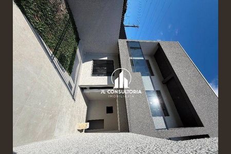 8_photo/94dcfa4527.4264a7925337697c-ATLAS-6ffd4d66-e41d-4816-9e9d-ec239c262bd8.jpg de casa à venda com 3 quartos, 88m² em Alto Boqueirão, Curitiba