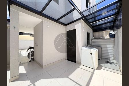 5_photo/94dcfa45c1.1fddc8fccdda95da-ATLAS-3039d891-5af5-4b6b-9225-600a7dea735f.jpg de casa à venda com 3 quartos, 84m² em Alto Boqueirão, Curitiba